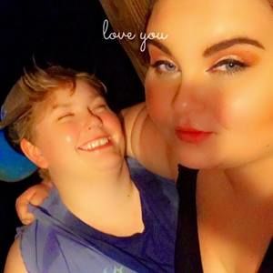 Meet your Posher, Chantelle